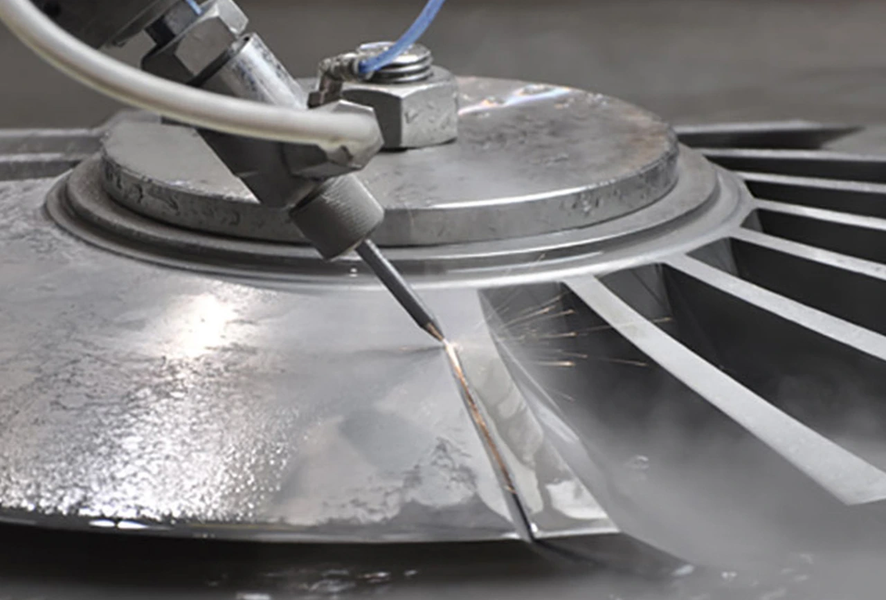 AB 5-axis waterjet cutting machine for metal cutting